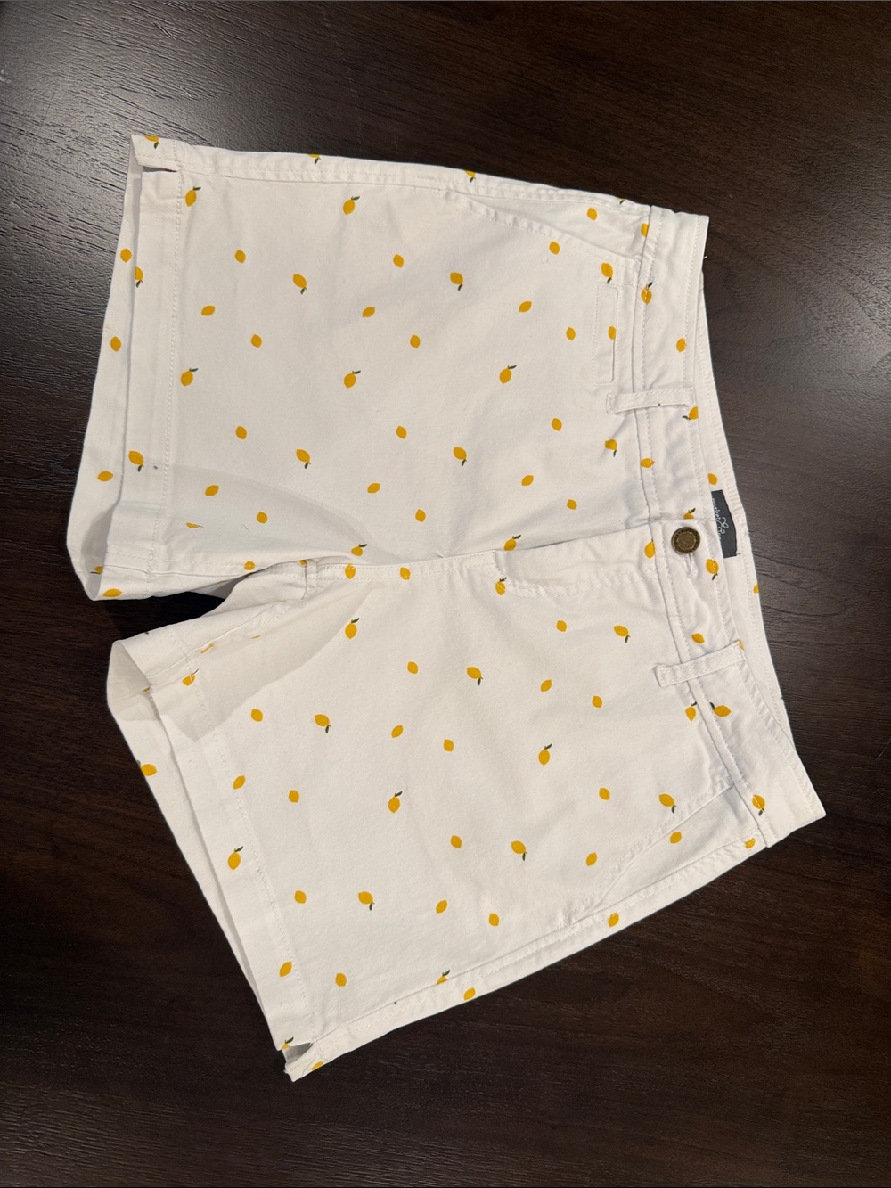 🍋 Market & Spruce Lemon Print Shorts – Size 8